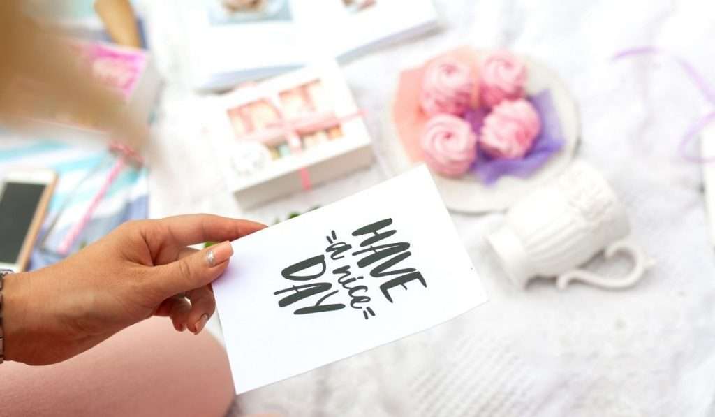 Gift box ideas to cheer someone up